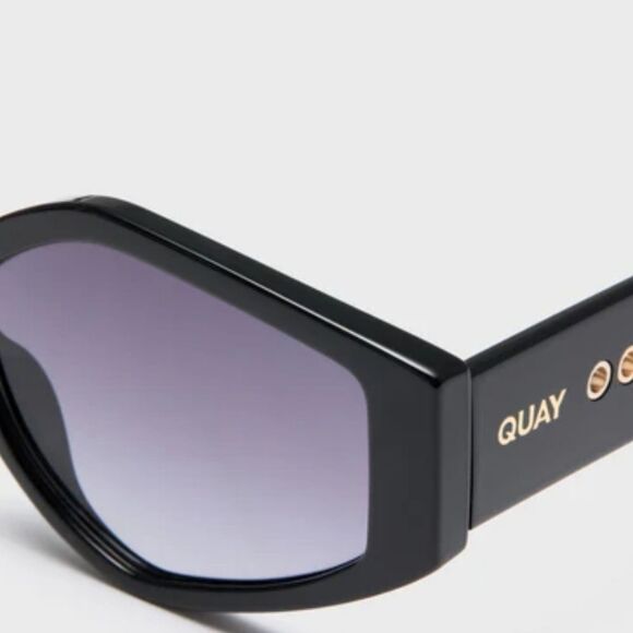 Quay Australia Hot Gossip Sunglasses main image 4